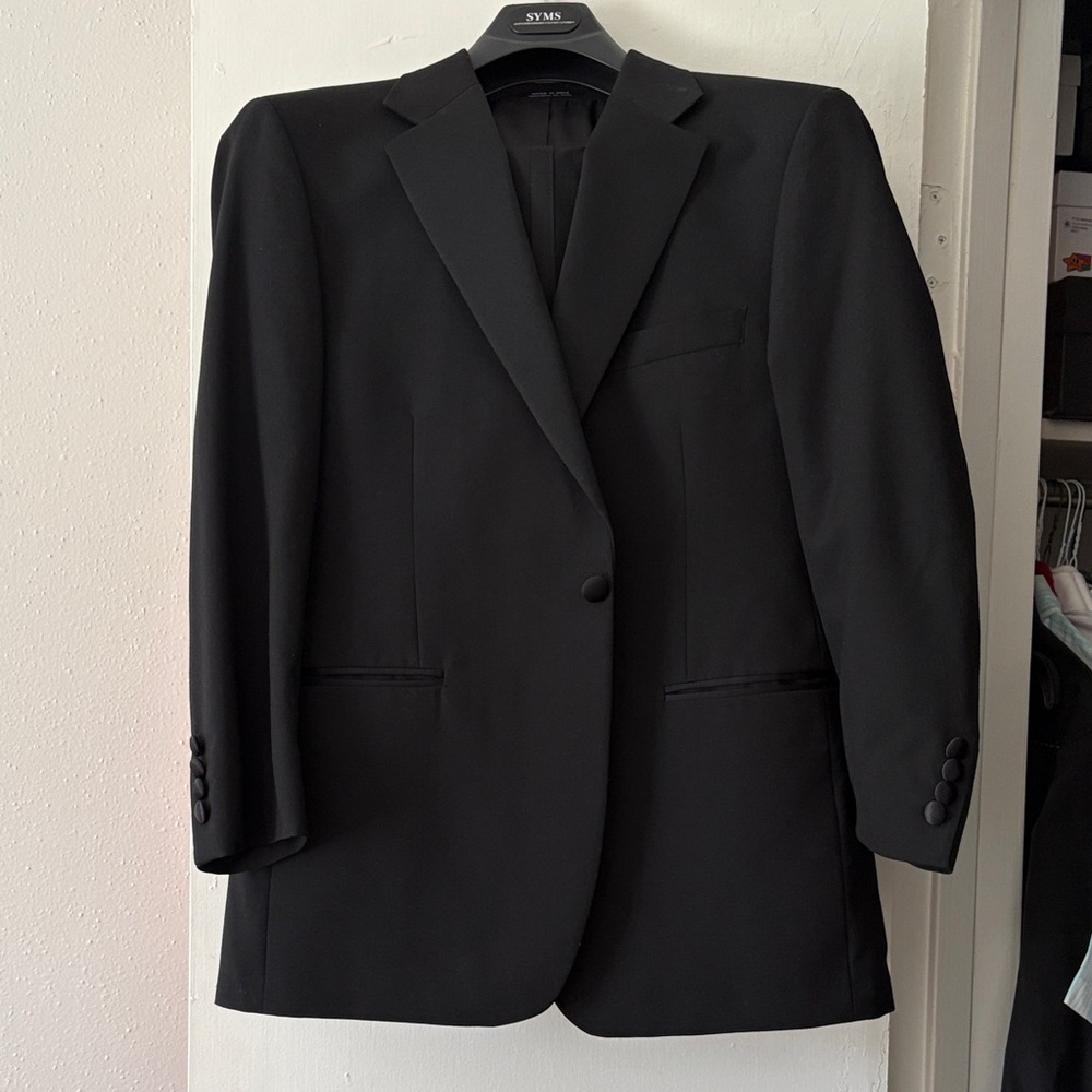 Men's Single-Button Black Blazer - Classic Tailored Look